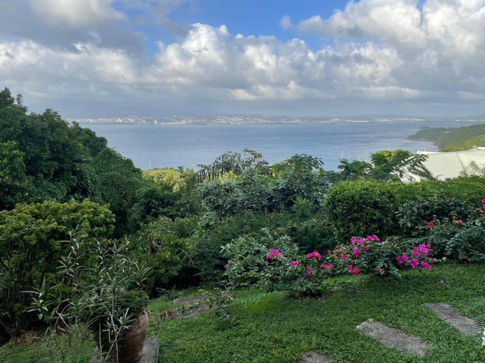 Natural landscape, Garden view, Mountain view, Sea view