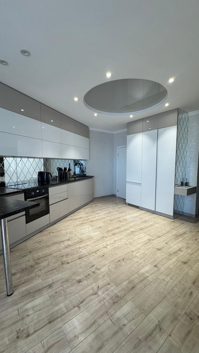 Pearl 44, Kamanina Apartment in Odessa