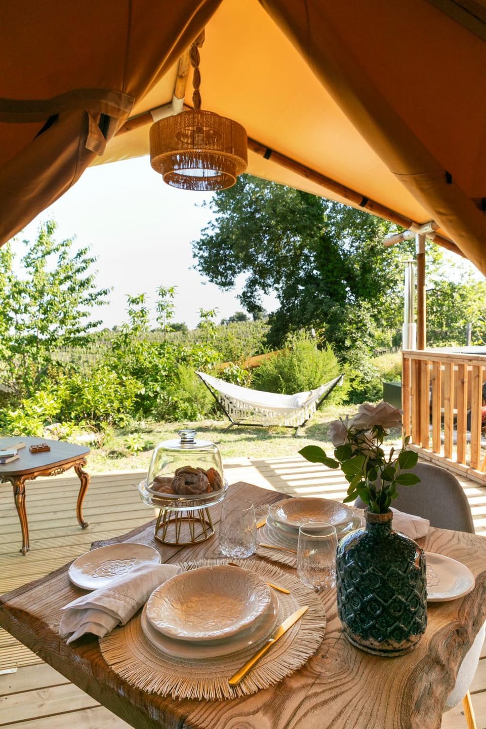 Patio, Garden, Dining area, Garden view