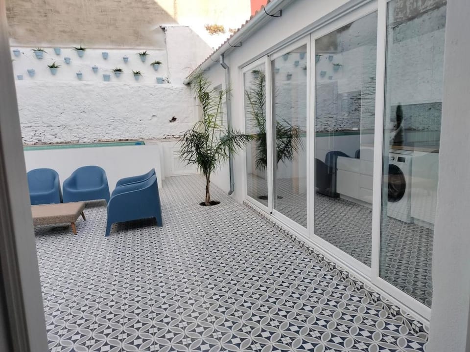 Patio, Balcony/Terrace