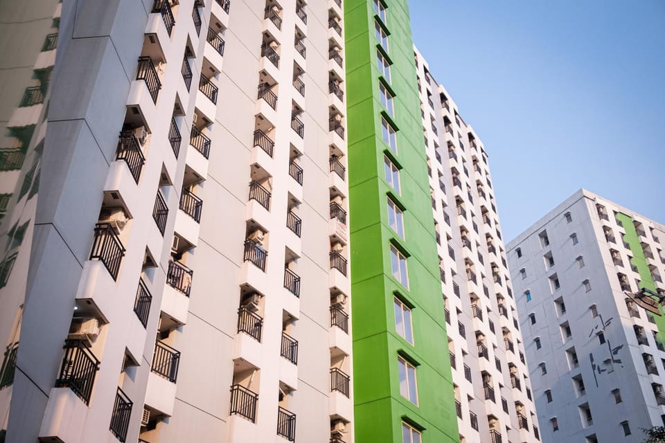 Property building, Day