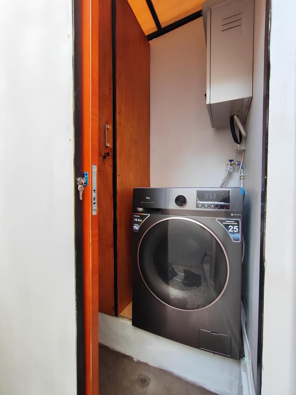 laundry, washing machine