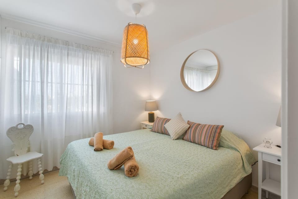 Living room, Bedroom