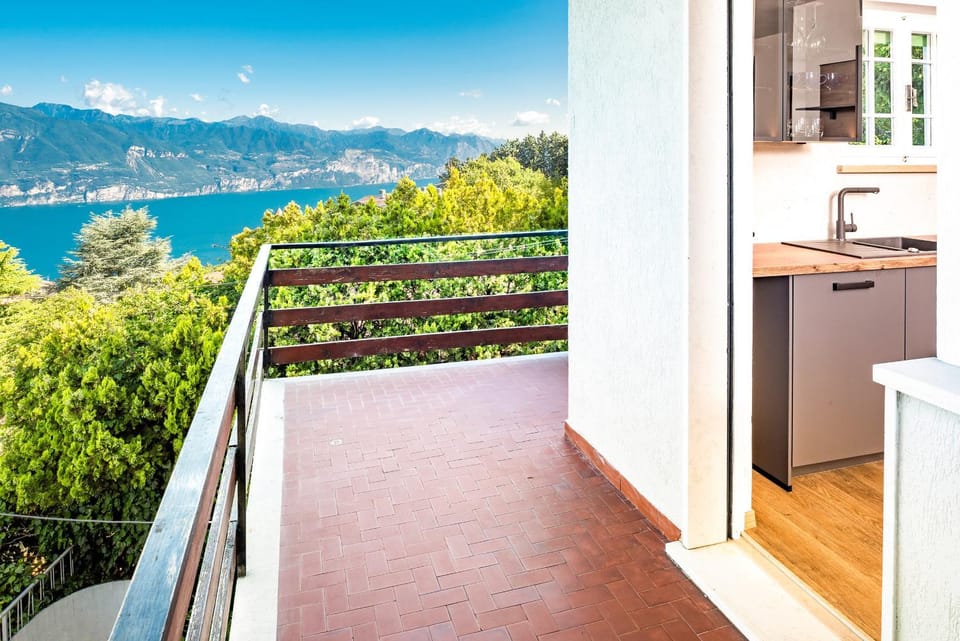Casa dei Tramonti Apartment in San Zeno di Montagna