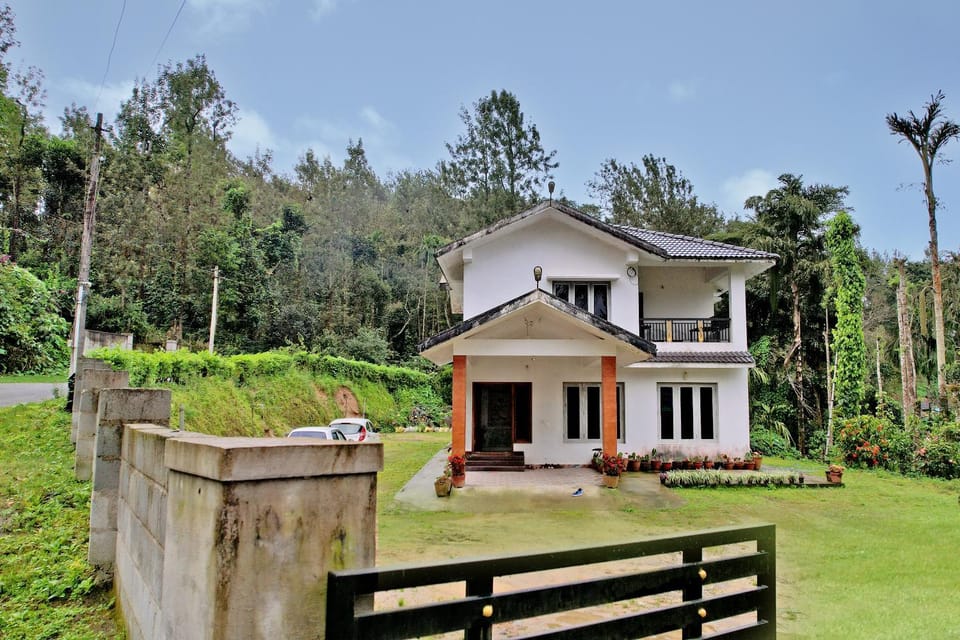 Meera Homestay - 4BH Full Villa, Estate, Balcony, Home Food Villa in Karnataka