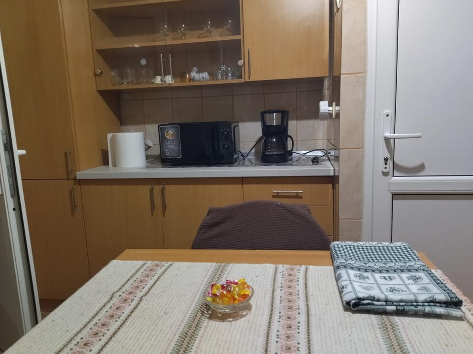 La Han Apartment in Brașov County