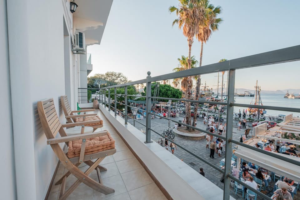 View (from property/room), Balcony/Terrace, Sea view
