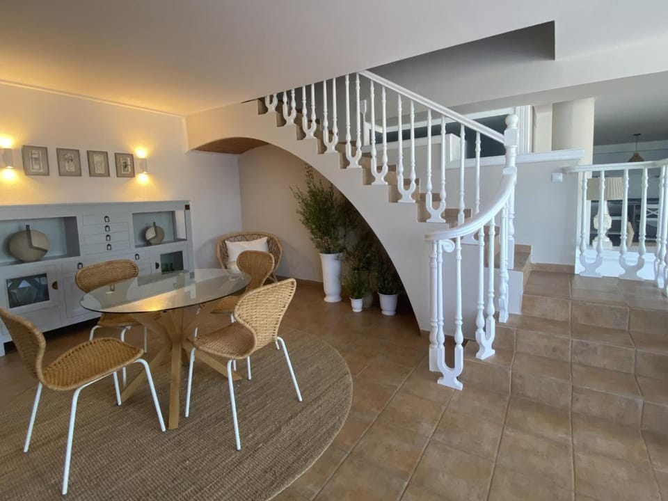Th29 Deluxe beachfront apartment in Tamarit House in Tarragonès