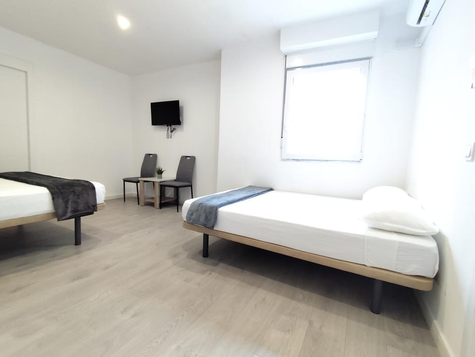 Nbm Hostel in Gandia