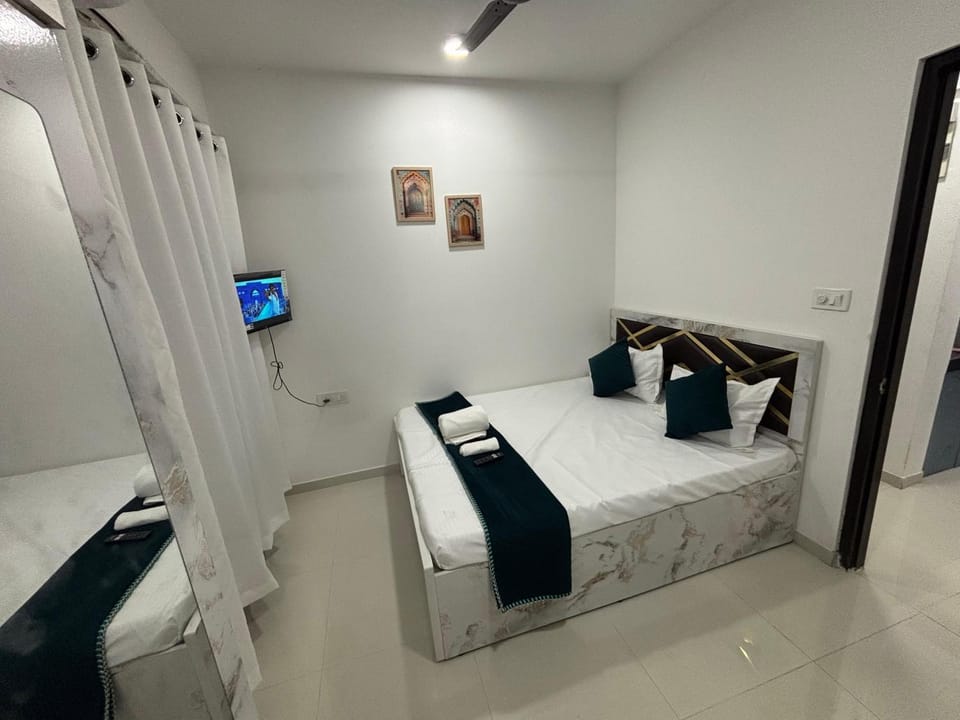 Atithi Homes Luxe Kandivali Suites Apartment in Mumbai