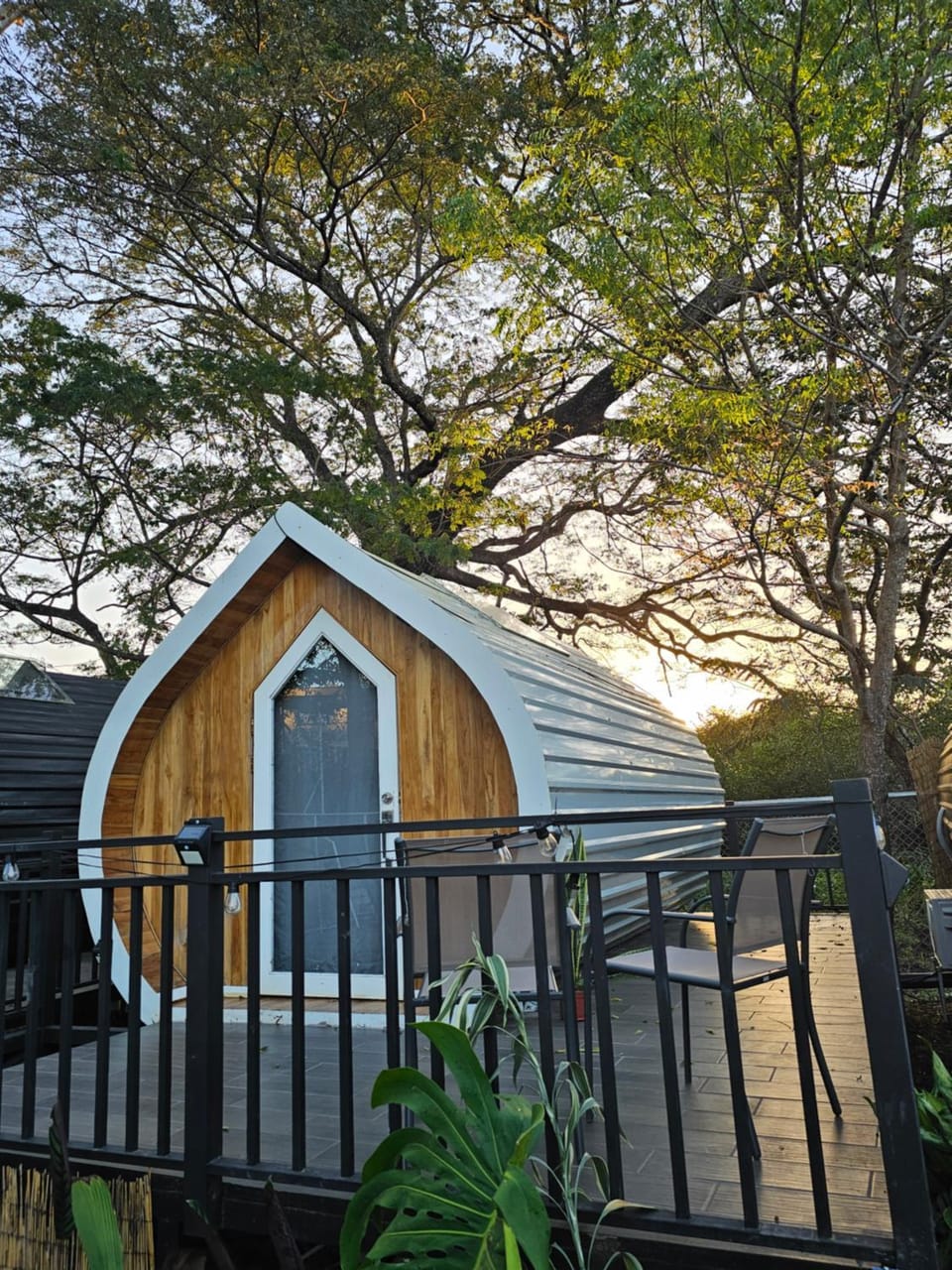 Rincón del Mar Glamping Campground/ 
RV Resort in Guanacaste Province