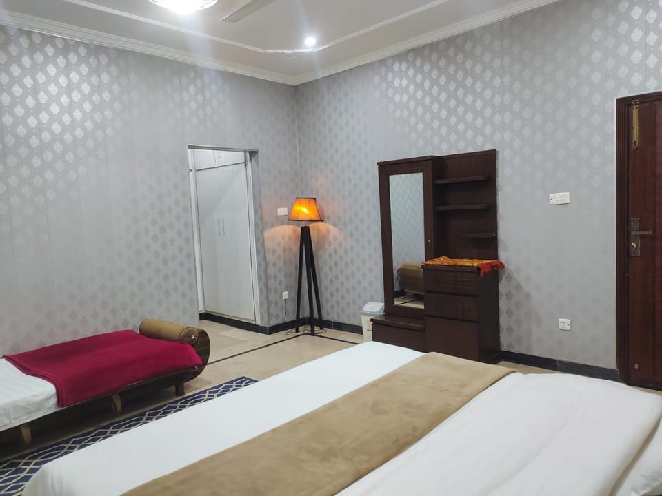 Dreamers Paradise Bed and Breakfast in Islamabad Capital Territory