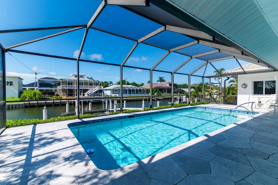 Waterfront 3 Bed Playground in Paradise Awaits House in Marco Island