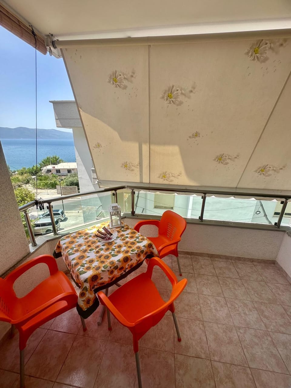 The Azure Vlora Apartment - Family Beachfront Apartment Apartment in Vlorë
