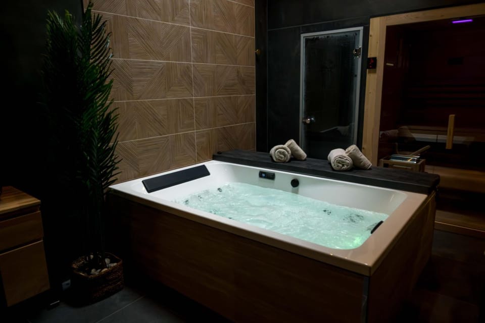 Hot Tub