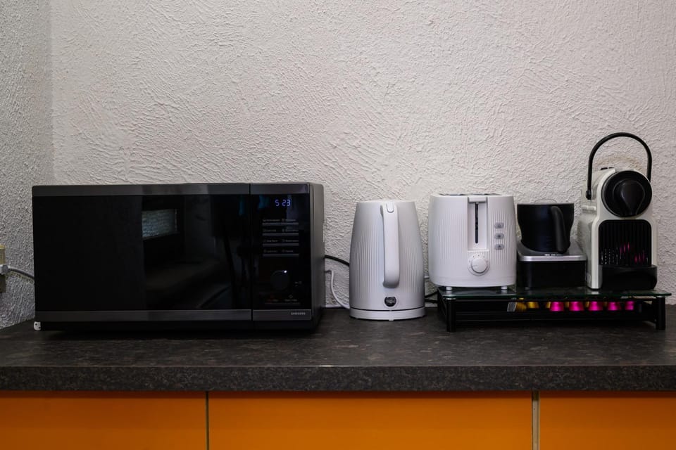 Coffee/tea facilities, Kitchen or kitchenette, toaster