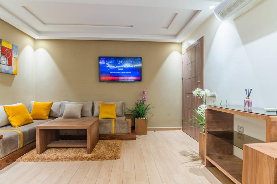 TV and multimedia, Seating area