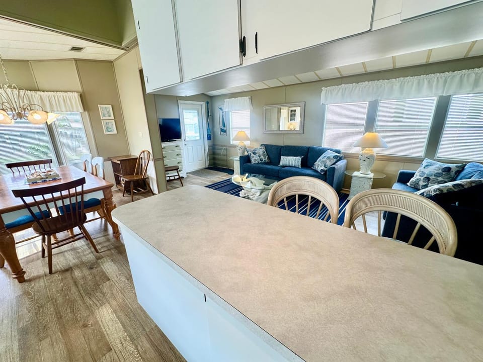 Coastal Bright 2 Bedroom 1 Bath Vacation Home On Nettles Island Resort N1034 House in Hutchinson Island