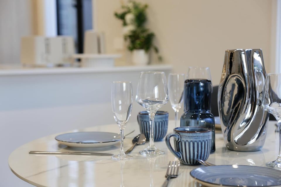 Spacious 4BR Family Home in Doolandella House in Brisbane