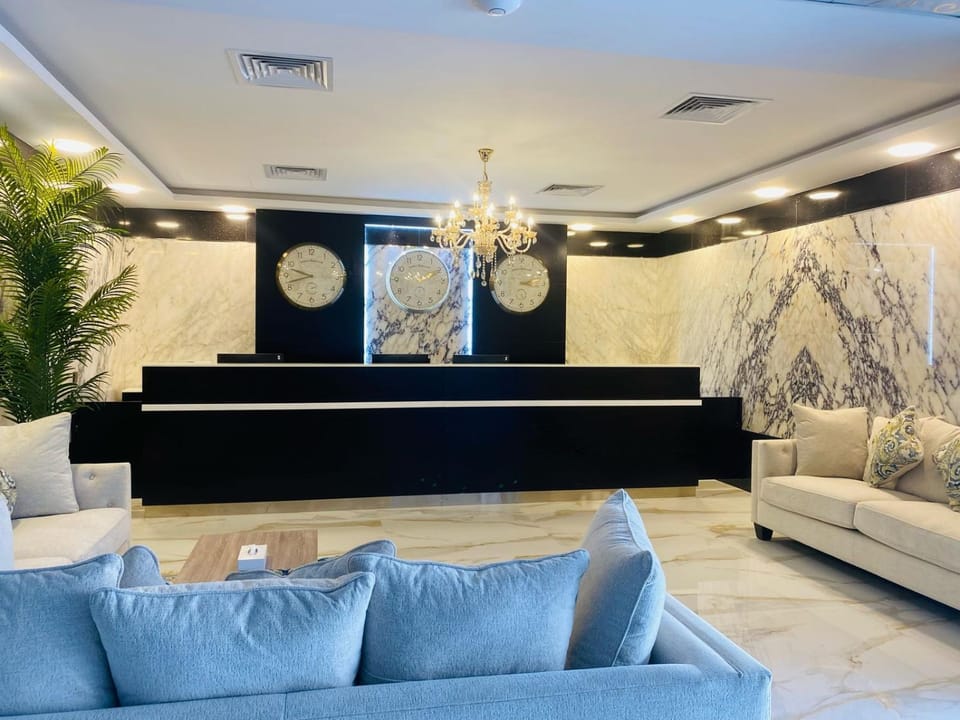 Lobby or reception, Internal: Not applicable to any particular room