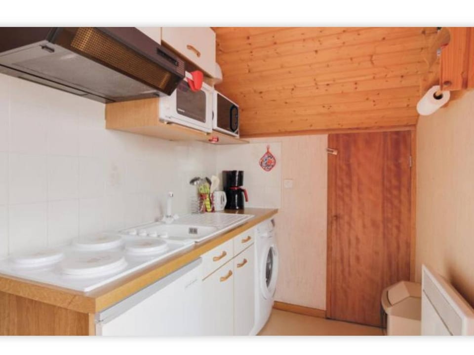 Chalet de montagne confortable avec jardin privé, animaux acceptés, à Cauterets - FR-1-812-141 Apartment in Cauterets