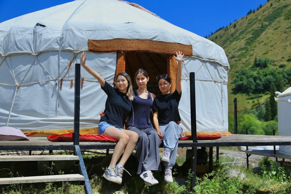Отель юрта Kaindy Bed and Breakfast in Almaty Region, Kazakhstan