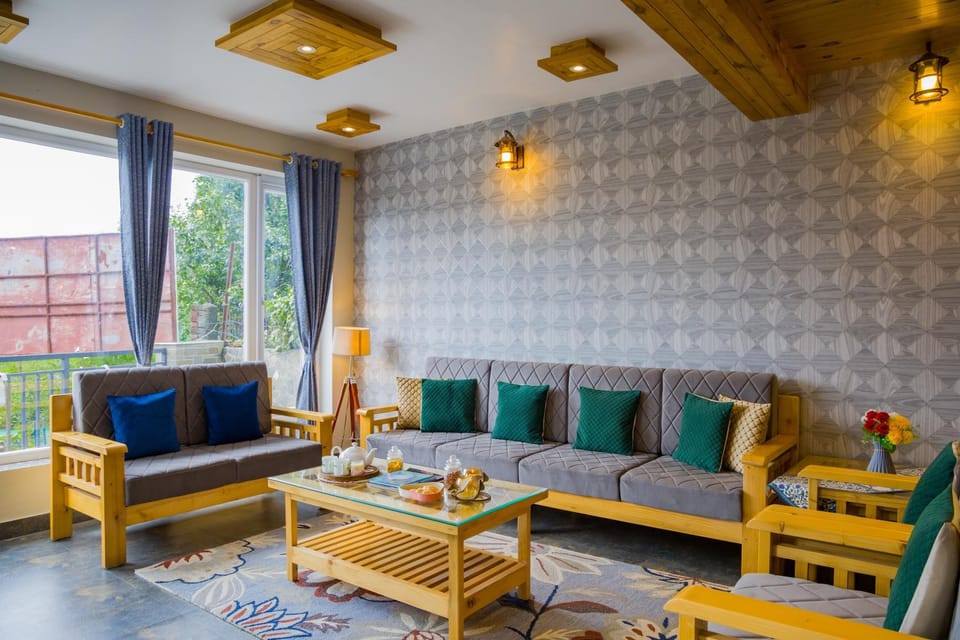 Living room, Seating area