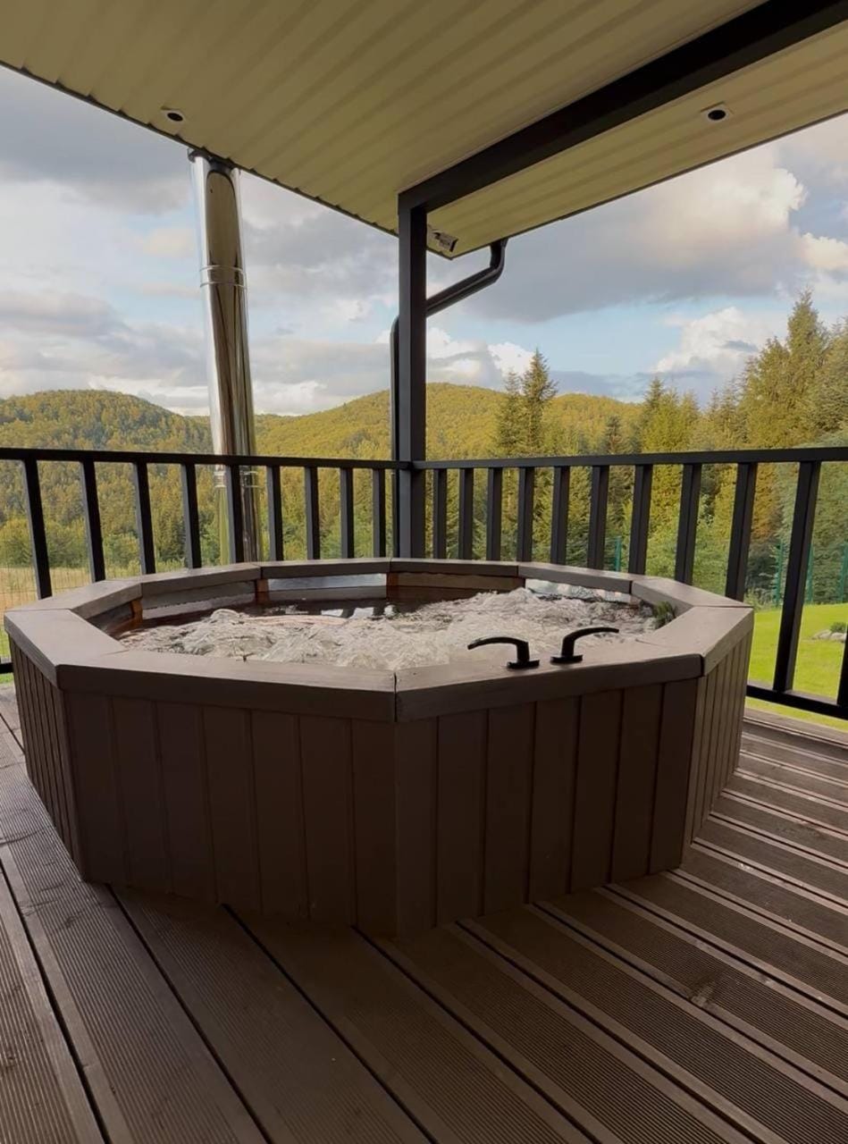Day, Natural landscape, Balcony/Terrace, Mountain view