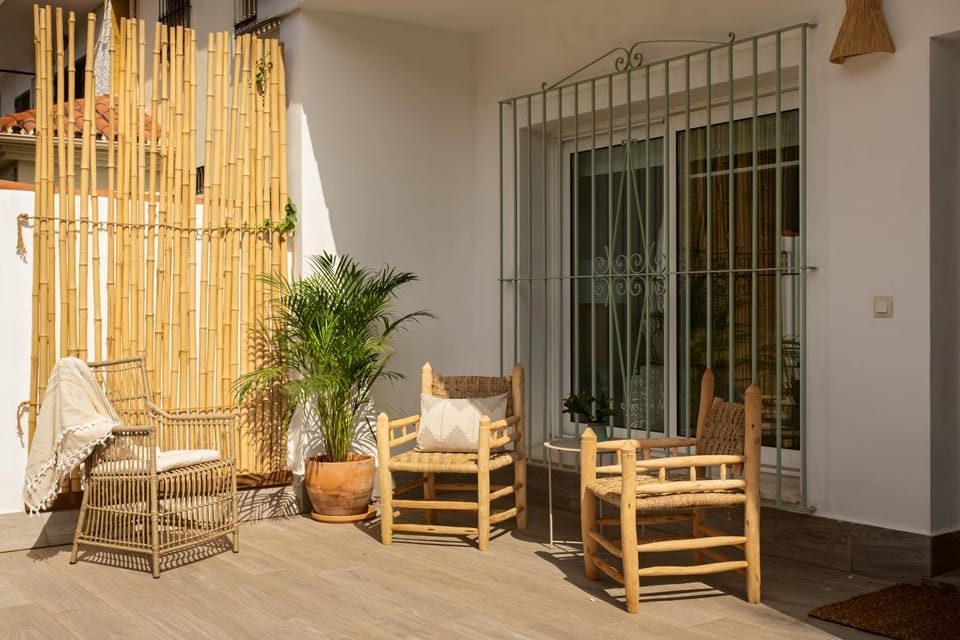 Patio, Facade/entrance, Off site, Balcony/Terrace