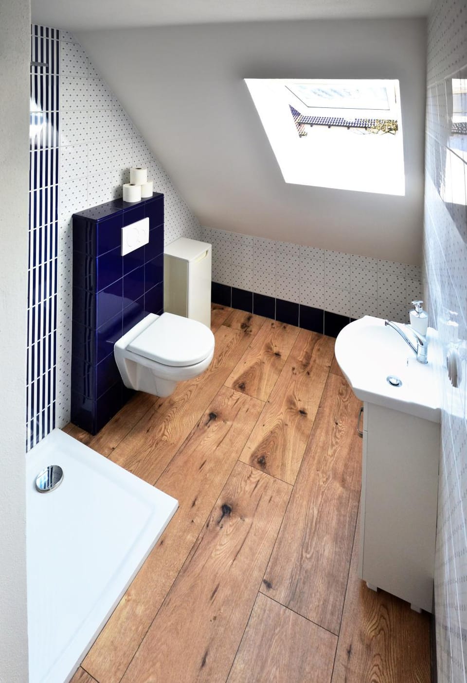 Toilet, Bathroom, Bath