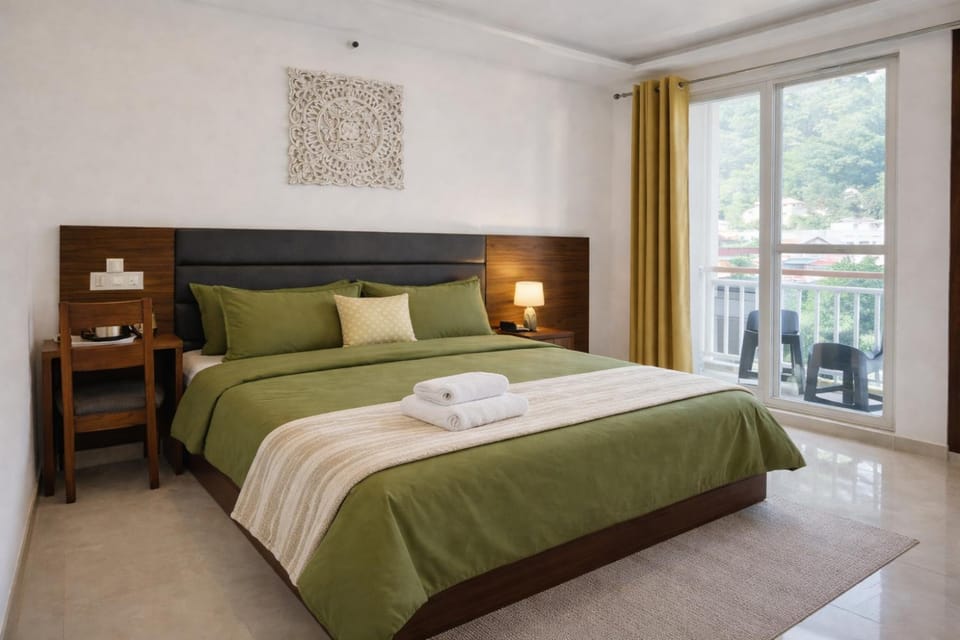 Ima Ganga Hotel - Aesthetic, Quite Mountain View Rooms In Upper Tapovan with netflix, free airport pickup for 7 or more nights booking Apartment in Rishikesh
