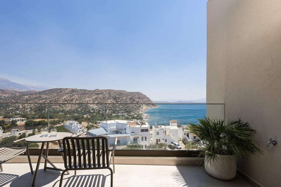 Patio, Day, View (from property/room), Balcony/Terrace, Mountain view, Sea view