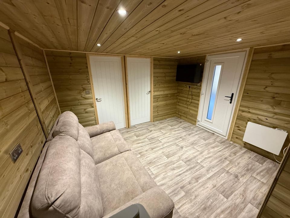 Stately Stables Camping Site Campground/ 
RV Resort in Aylesbury Vale