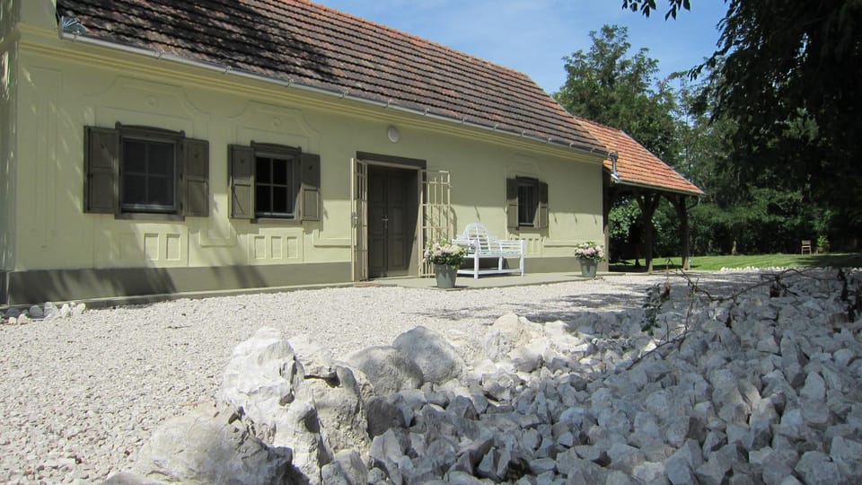 Gara Cottage House in Hungary