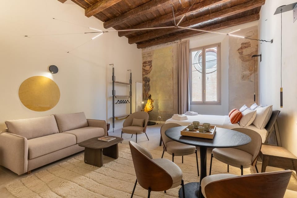 Living room, Photo of the whole room
