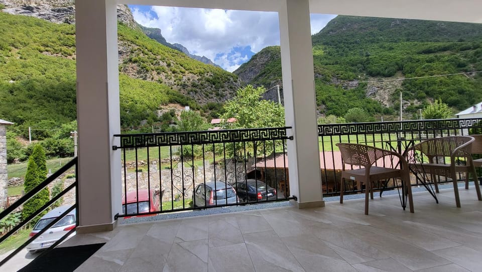 Dragobia House & Table Hotel in Montenegro