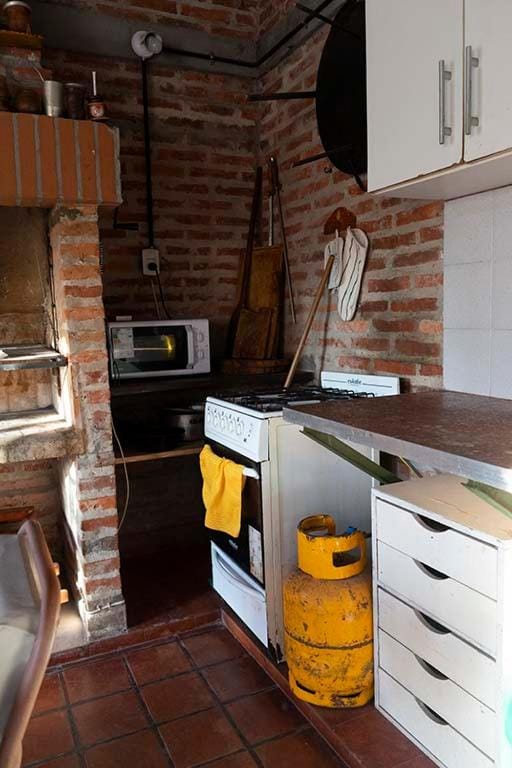 Kitchen or kitchenette