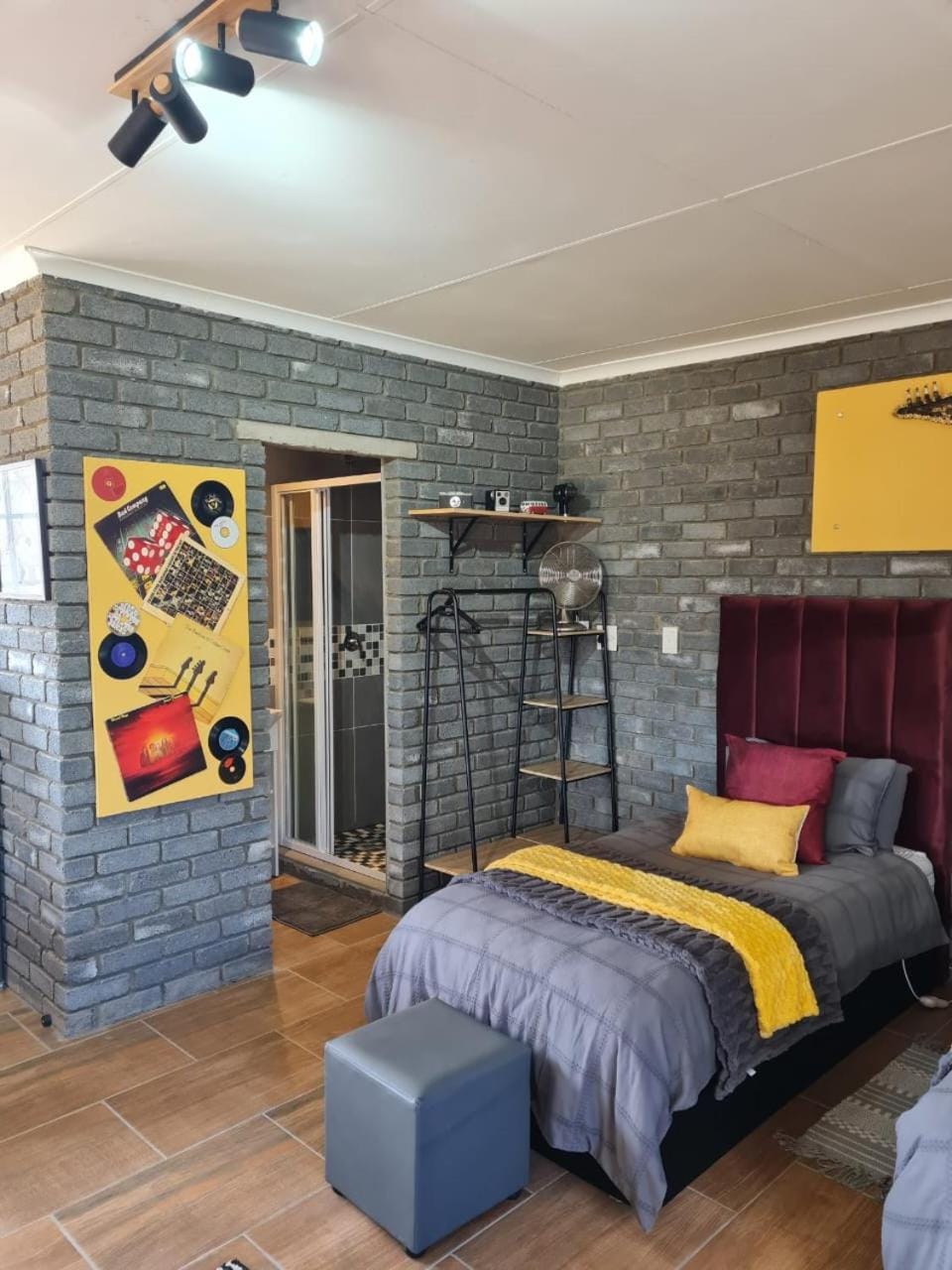 Bed, Bedroom