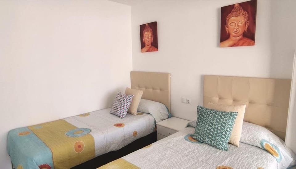 BERMUDAS - TURIS Plus Superior Apartment in Benidorm