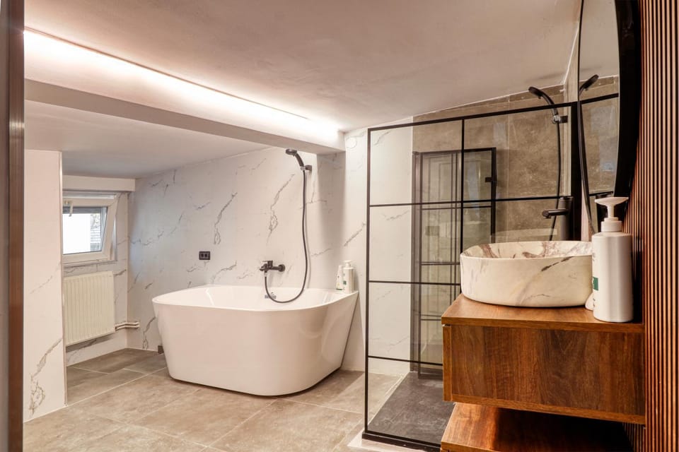 Shower, Bathroom, Bath