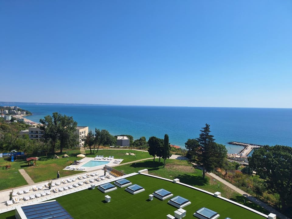 Skyline A62 Apartment in Varna