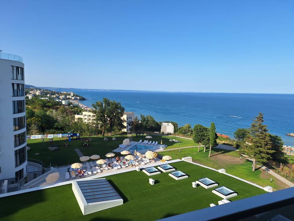 Skyline A62 Apartment in Varna