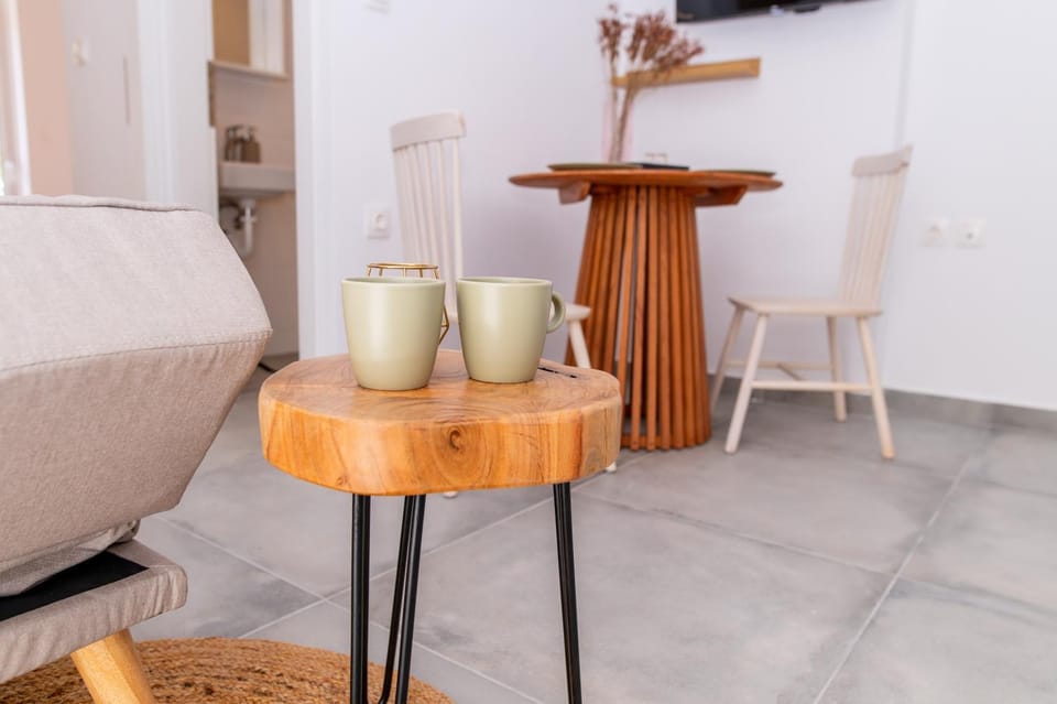 Coffee/tea facilities, Living room, Dining area