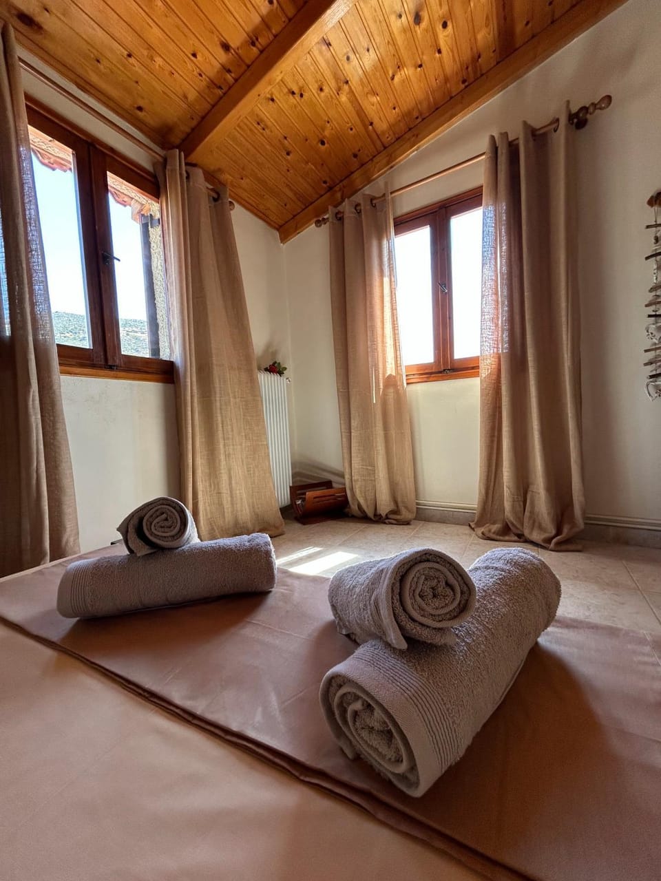 View (from property/room), Photo of the whole room, Bedroom
