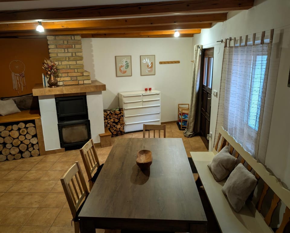 Domek v Arnoštově u Pecky House in Czechia