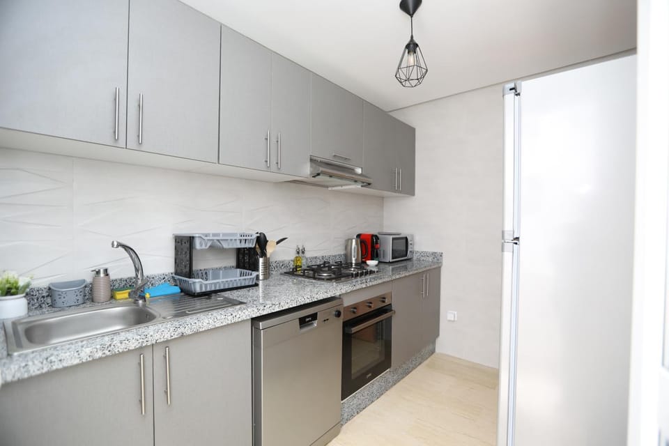 Cocon neuf & cosy 2 ch, clim, wifi, idéal famille Apartment in Tangier