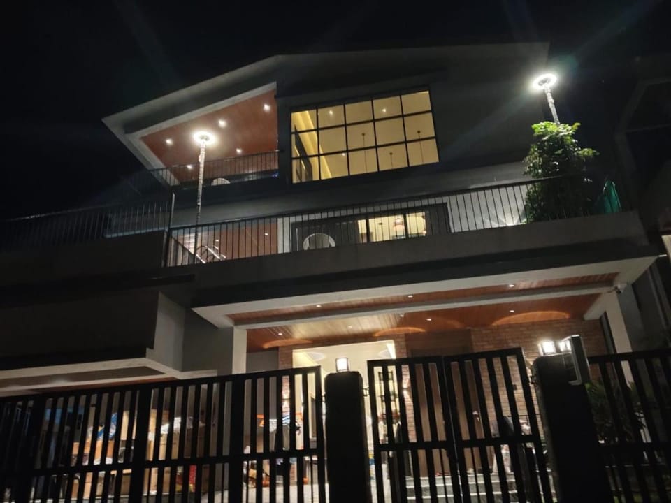 Property building, Night, View (from property/room), Balcony/Terrace