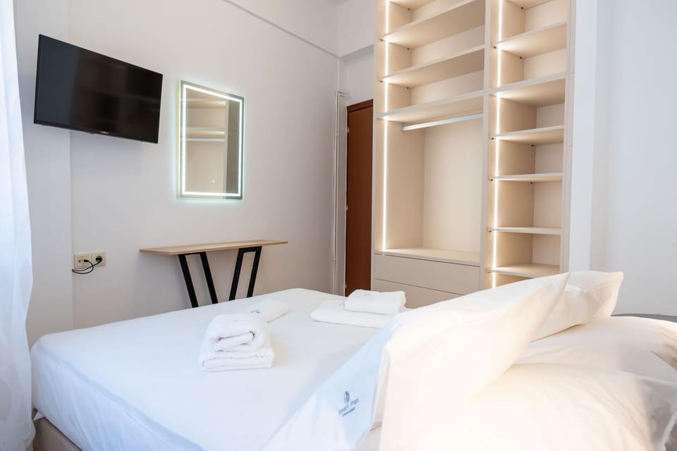Bed, Bedroom, wardrobe