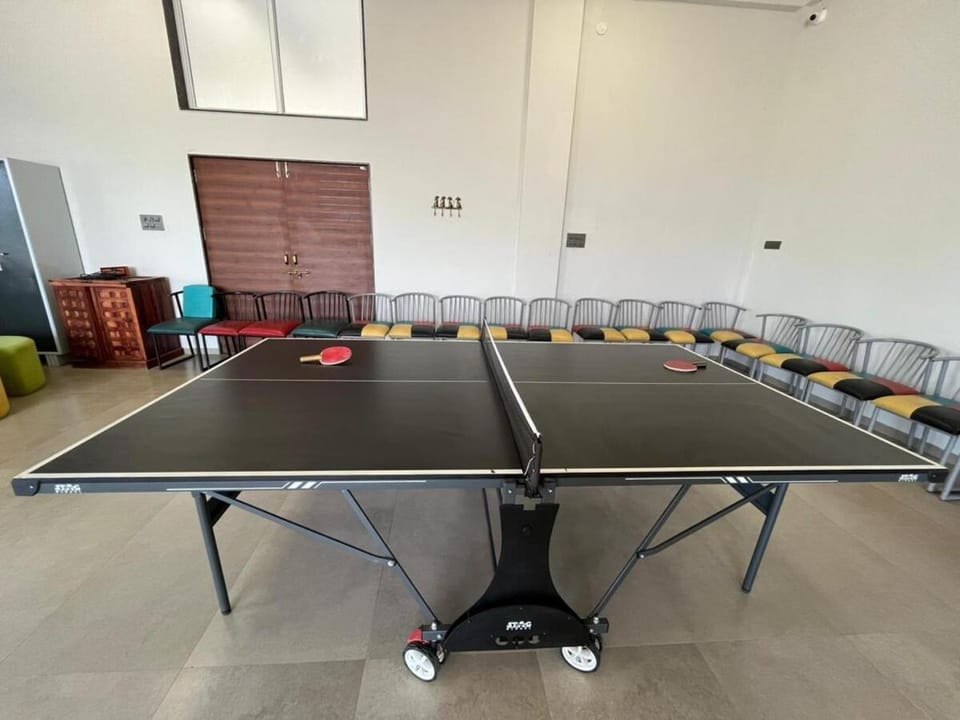 Game Room, Table tennis
