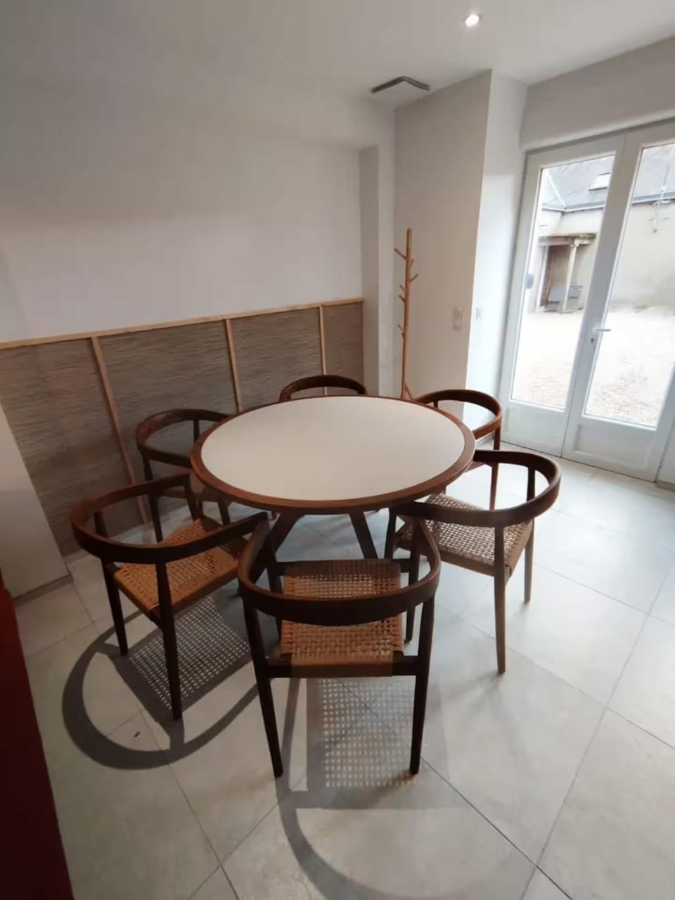 La Grange - Maison et Parking - Portes de Chartres House in Île-de-France